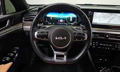 Kia K5 2022, 49180 км, за 17509.08 USD - фото 13
