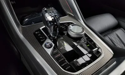 BMW X6 2023, 34948 км, за 62866.48 USD - фото 9