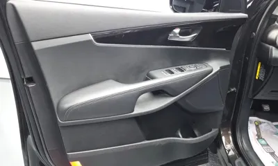Kia Sorento 2018, 105392 км, за 10394.59 USD - фото 24