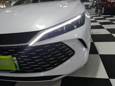 BYD Qin L 2025, 2200 км, за 11063.18 USD - фото 24