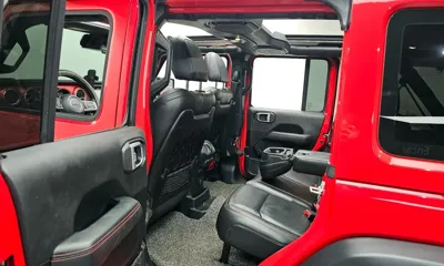 Jeep Wrangler 2020, 92737 км, за 24777 USD - фото 11