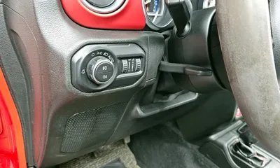 Jeep Wrangler 2020, 92737 км, за 24777 USD - фото 15
