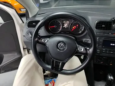 Volkswagen Polo 2016, 96800 км, за 4394.98 USD - фото 11