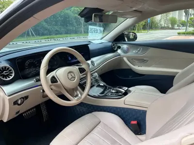 Mercedes-Benz E-Class (Import) 2017, 131000 км, за 24209.58 USD