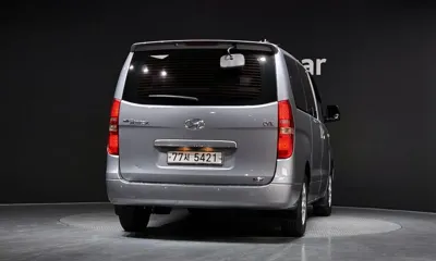 Hyundai Starex 2011, 142650 км, за 4485.47 USD