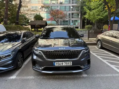 Kia Canival 2022, 76661 км, за 3728.5 USD