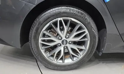 Kia K5 2020, 77201 км, за 650527.51 USD