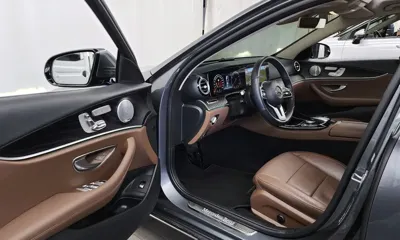 Mercedes-Benz E-Class 2019, 52822 км, за 17517.2 USD - фото 10
