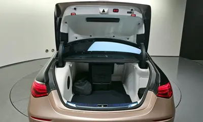Mercedes-Benz S-Class 2023, 996 км, за 270895.24 USD - фото 20