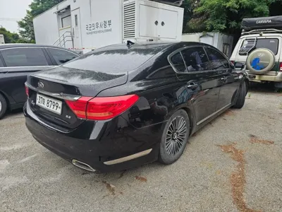Kia K9 2013, 271000 км, за 5863.2 USD
