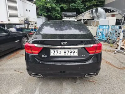 Kia K9 2013, 271000 км, за 5863.2 USD