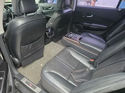 Kia K9 2013, 271000 км, за 5863.2 USD