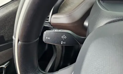 BMW i3 2018, 42575 км, за 13355.06 USD - фото 27