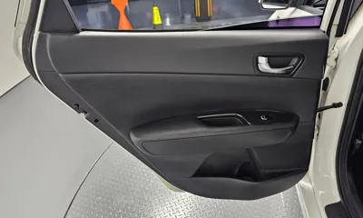 Kia K5 2019, 98366 км, за 8125.85 USD - фото 25
