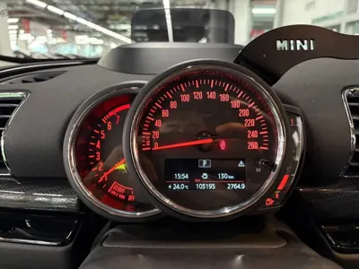 MINI Clubman 2020, 103193 км, за 9230.97 USD - фото 8