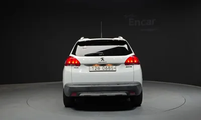 Peugeot 2008 2016, 64863 км, за 3818.03 USD