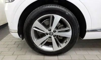Genesis GV80 2020, 136172 км, за 25449.52 USD