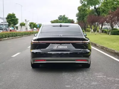 Nio ET7 2023, 89000 км, за 24713.26 USD