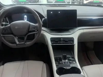 BYD PLUS New Energy 2025, 32800 км, за 16156.25 USD - фото 13
