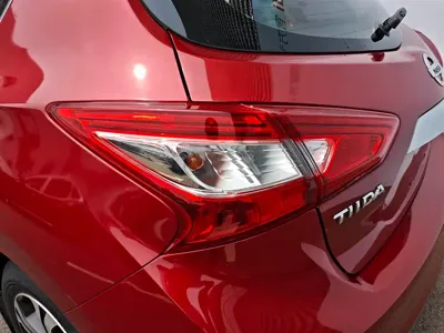 Nissan Tiida 2019, 21000 км, за 6621.41 USD - фото 13