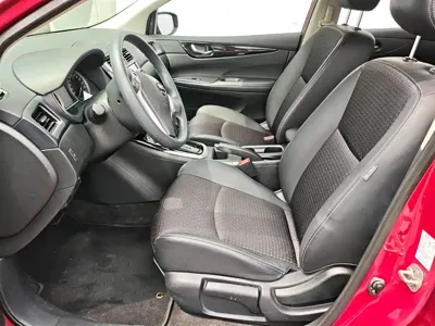 Nissan Tiida 2019, 21000 км, за 6621.41 USD - фото 16