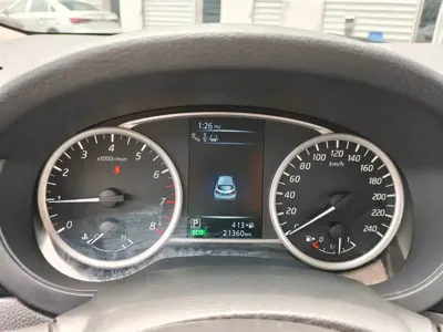 Nissan Tiida 2019, 21000 км, за 6621.41 USD - фото 19