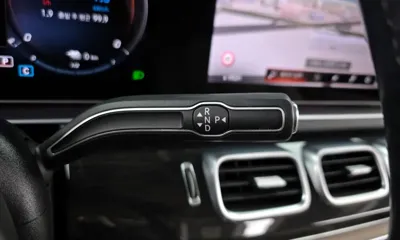 Mercedes-Benz GLE-Class 2021, 61633 км, за 39577.13 USD - фото 9