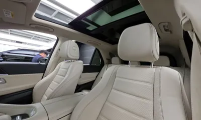 Mercedes-Benz GLE-Class 2021, 61633 км, за 39577.13 USD - фото 19