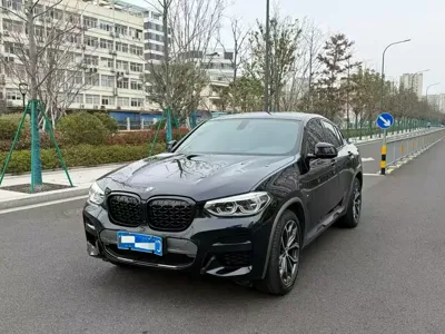 BMW X4 · 2020 год