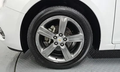 ChevroletGMDaewoo Cruze 2015, 107239 км, за 2824.49 USD