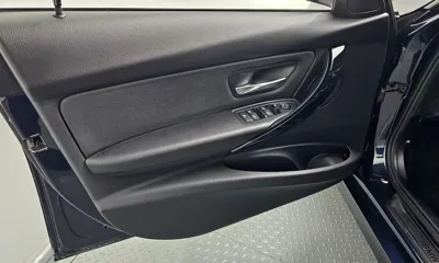 BMW 3-Series 2017, 73314 км, за 8469.06 USD - фото 24