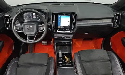 Volvo XC40 2020, 68428 км, за 17067.09 USD - фото 7