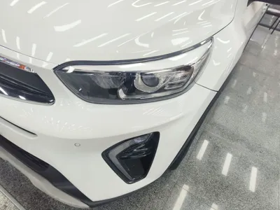 Kia kx1 Stonic 2021, 63100 км, за 10266 USD - фото 2