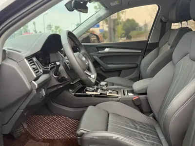 Audi Q5L 2023, 27000 км, за 30870.5 USD - фото 10