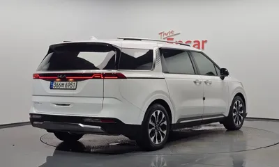 Kia Canival 2023, 116852 км, за 17120.58 USD