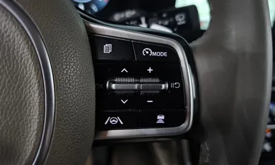 Kia Canival 2023, 116852 км, за 17120.58 USD - фото 32