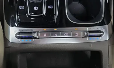 Kia Canival 2023, 116852 км, за 17120.58 USD - фото 33