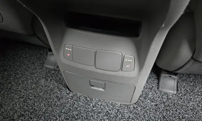 Kia Canival 2016, 131293 км, за 7053.65 USD - фото 27