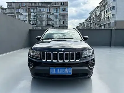 Jeep Compass (Import) 2014, 120000 км, за 2628.32 USD