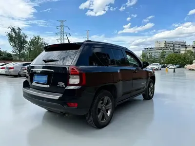 Jeep Compass (Import) 2014, 120000 км, за 2628.32 USD