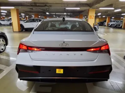 Hyundai Avante 2026, 6 км, за 2538.34 USD