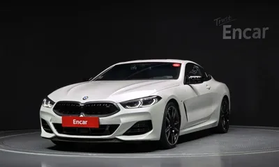 BMW 8-Series · 2025 год