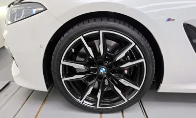 BMW 8-Series 2025, 5509 км, за 76754.9 USD