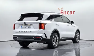 Kia Sorento 2021, 73312 км, за 16988.38 USD