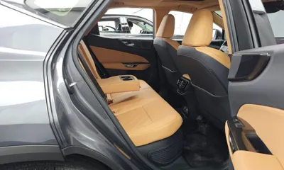 Lexus NX 2024, 100019 км, за 28602.99 USD - фото 12