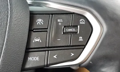 Lexus NX 2024, 100019 км, за 28602.99 USD - фото 17