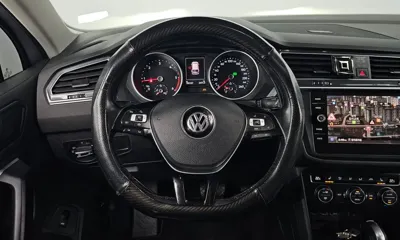 Volkswagen Tiguan 2020, 159147 км, за 12228.99 USD - фото 13