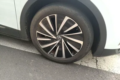 Volkswagen ID.4 X 2021, 97500 км, за 14972 USD