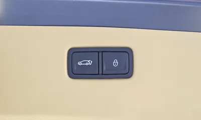 Genesis GV60 2026, 6938 км, за 51290.37 USD - фото 17