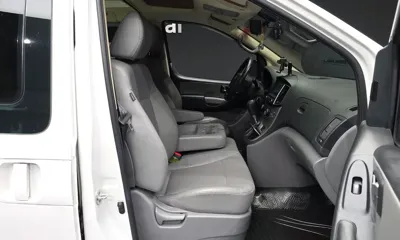 Hyundai Starex 2019, 69295 км, за 21333.86 USD - фото 11